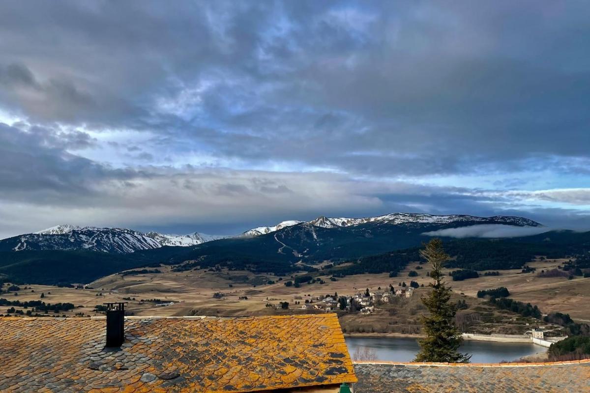 La Bergerie Cosy Avec Vue Sur Lac Et Montagnes Real Eksteriør bilde